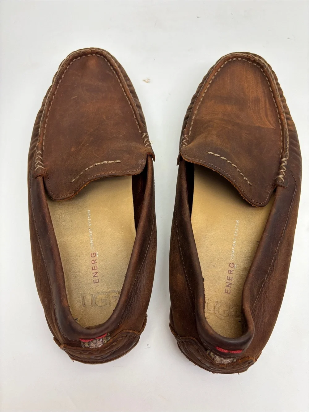 UGG Men's Brown Leather Slip-On Driving Moccasins, SZ 9.5, box 19